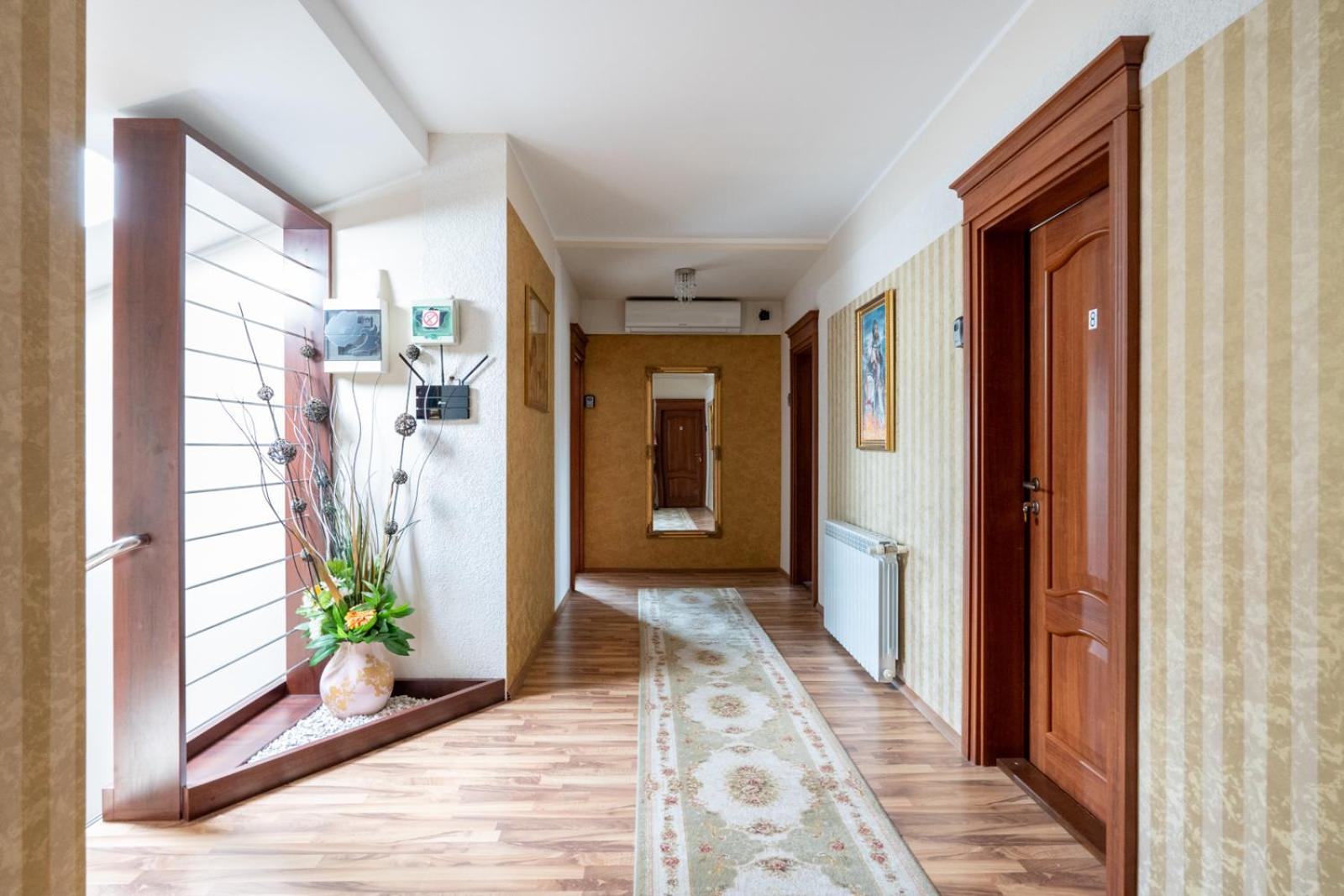 Farawayhomes Aparthotel Near Vienna Airport - Anytime Self Check-In Брукк-ан-дер-Лайта Экстерьер фото
