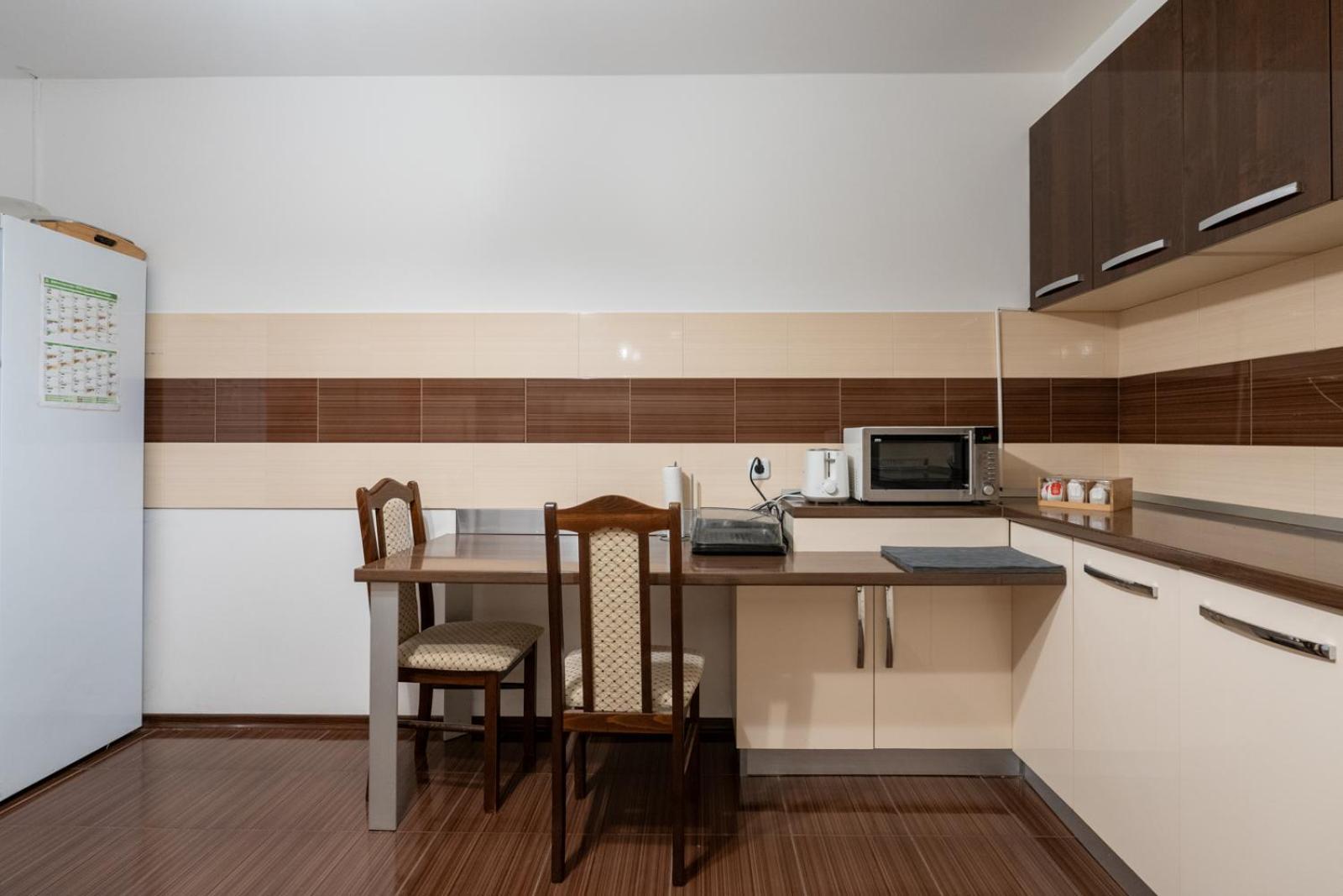 Farawayhomes Aparthotel Near Vienna Airport - Anytime Self Check-In Брукк-ан-дер-Лайта Экстерьер фото