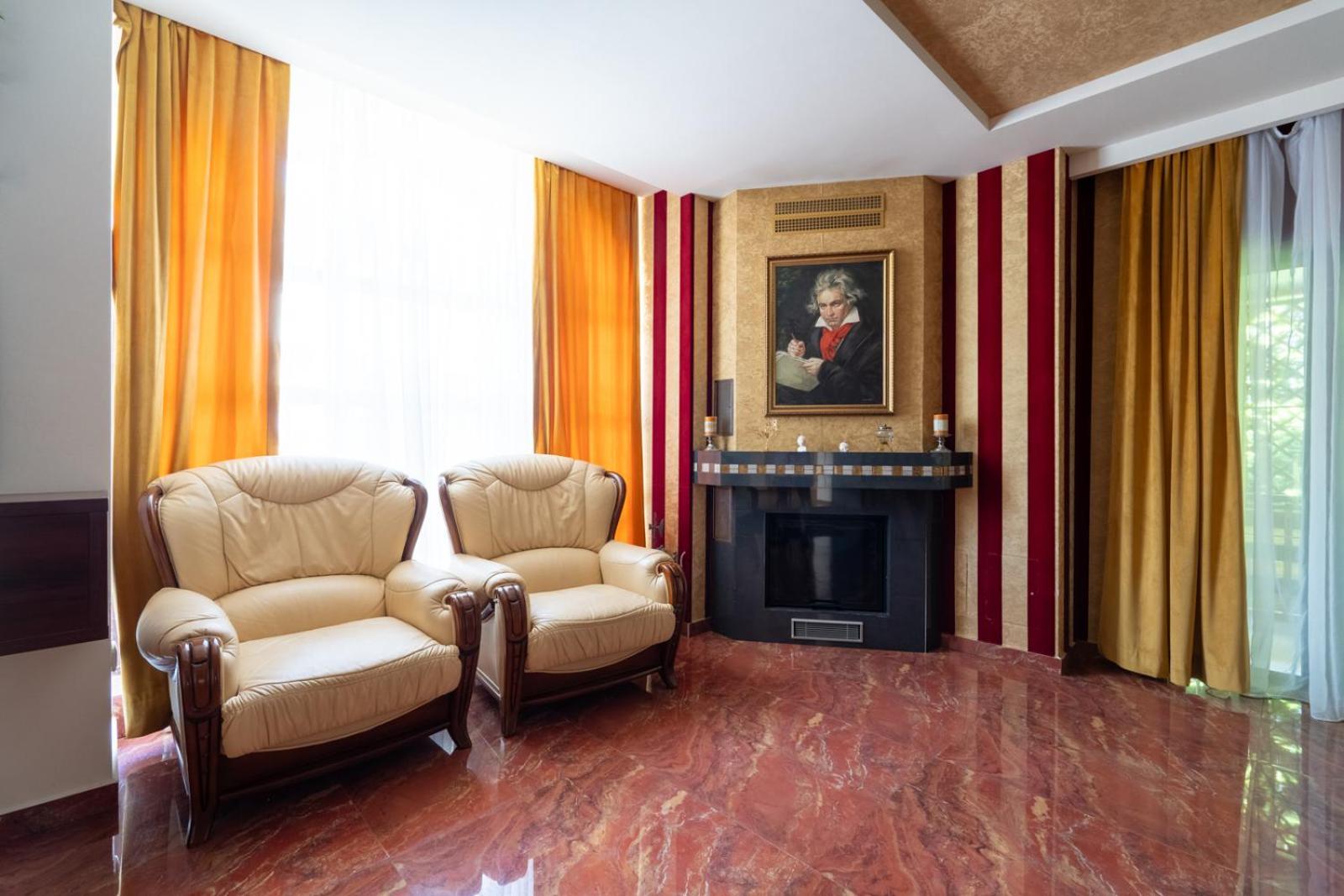 Farawayhomes Aparthotel Near Vienna Airport - Anytime Self Check-In Брукк-ан-дер-Лайта Экстерьер фото