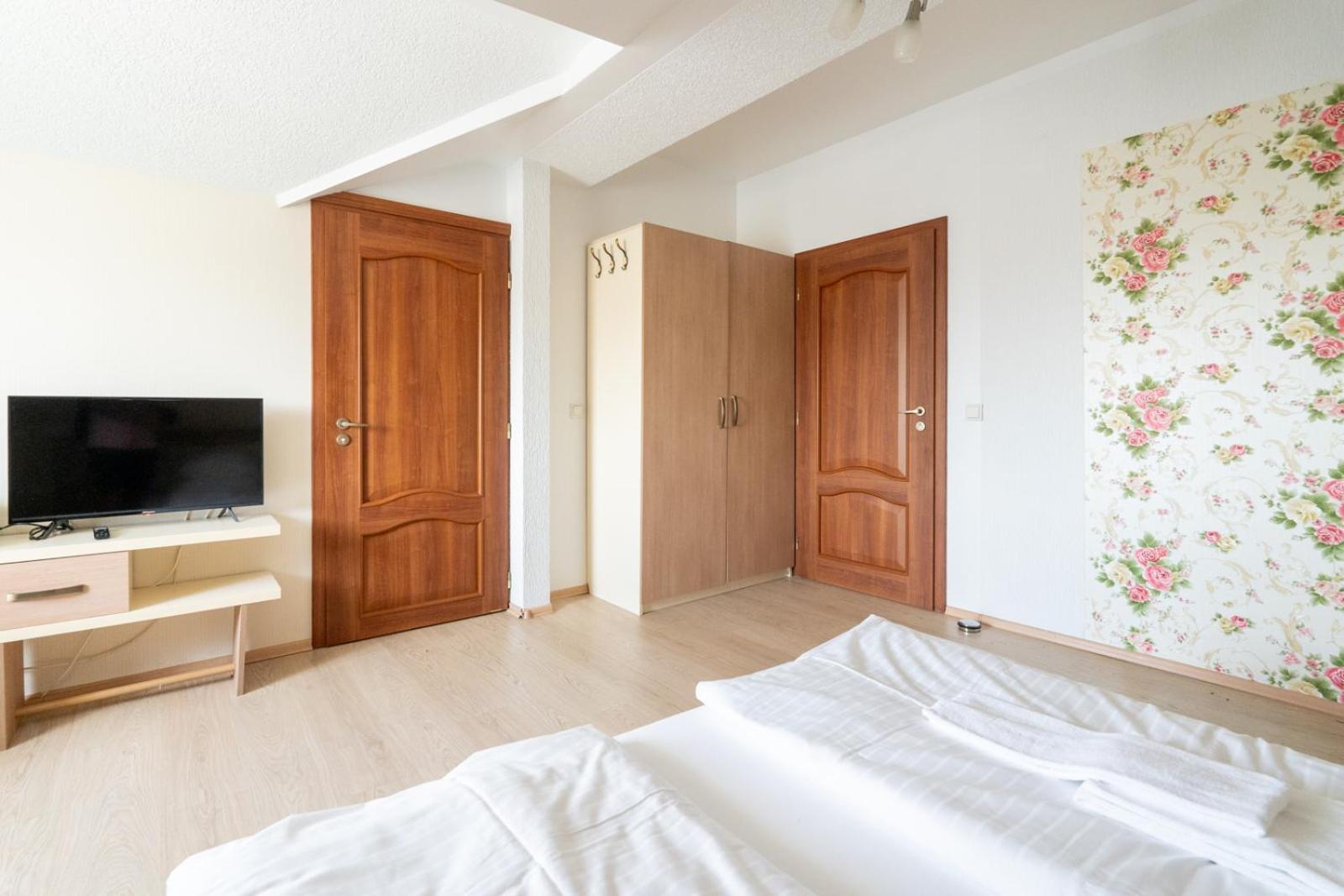 Farawayhomes Aparthotel Near Vienna Airport - Anytime Self Check-In Брукк-ан-дер-Лайта Экстерьер фото