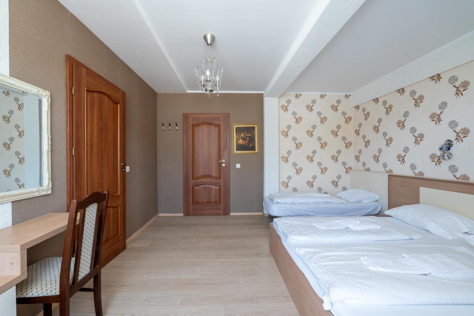 Farawayhomes Aparthotel Near Vienna Airport - Anytime Self Check-In Брукк-ан-дер-Лайта Экстерьер фото