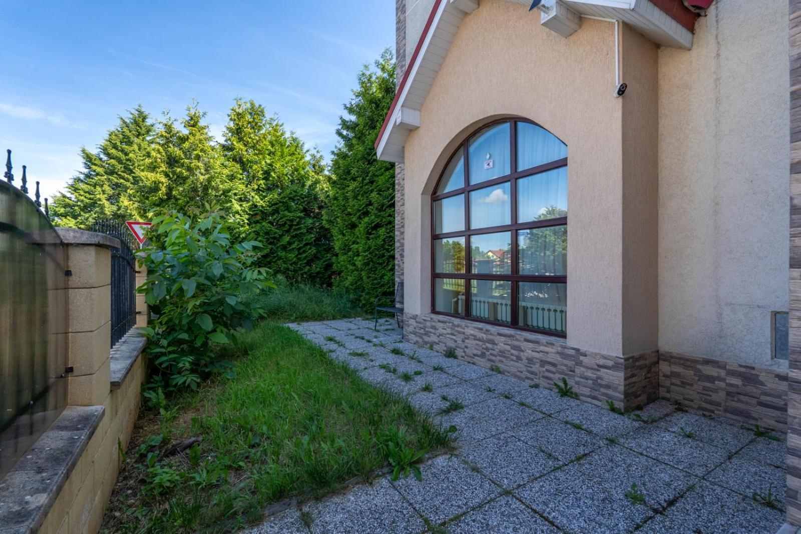 Farawayhomes Aparthotel Near Vienna Airport - Anytime Self Check-In Брукк-ан-дер-Лайта Экстерьер фото